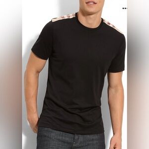Burberry Brit Men's Black T-Shirt Plaid Patch Shoulder SZ M Pre-owned